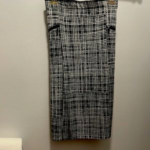 Skirt size 16,